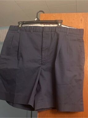 Men's Navy Cargo Shorts with Classic Fit